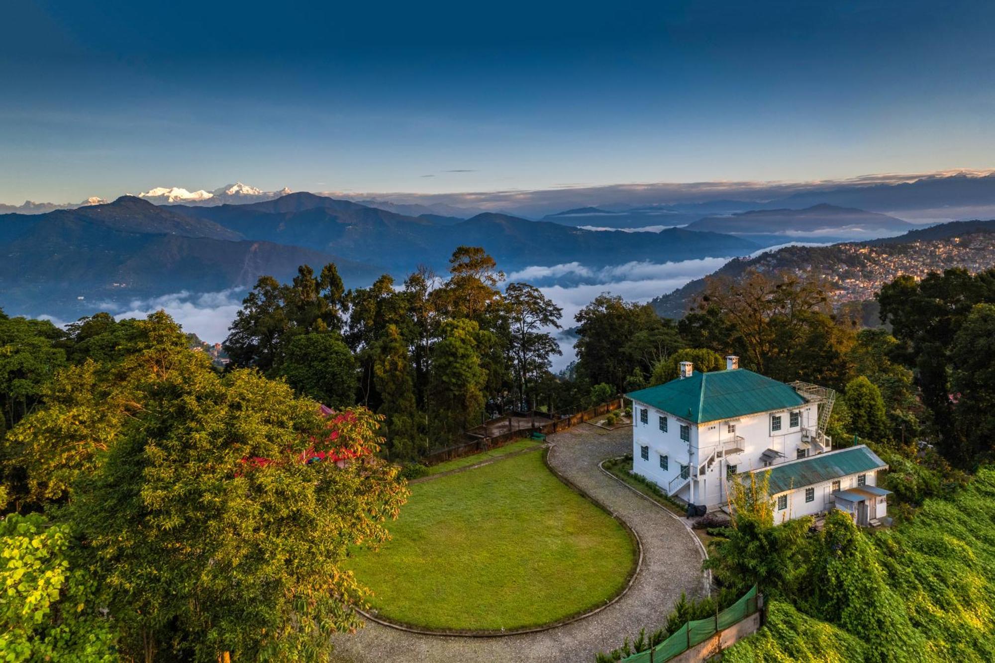 Niharika, The Old Place Villa Kalimpong Exterior photo