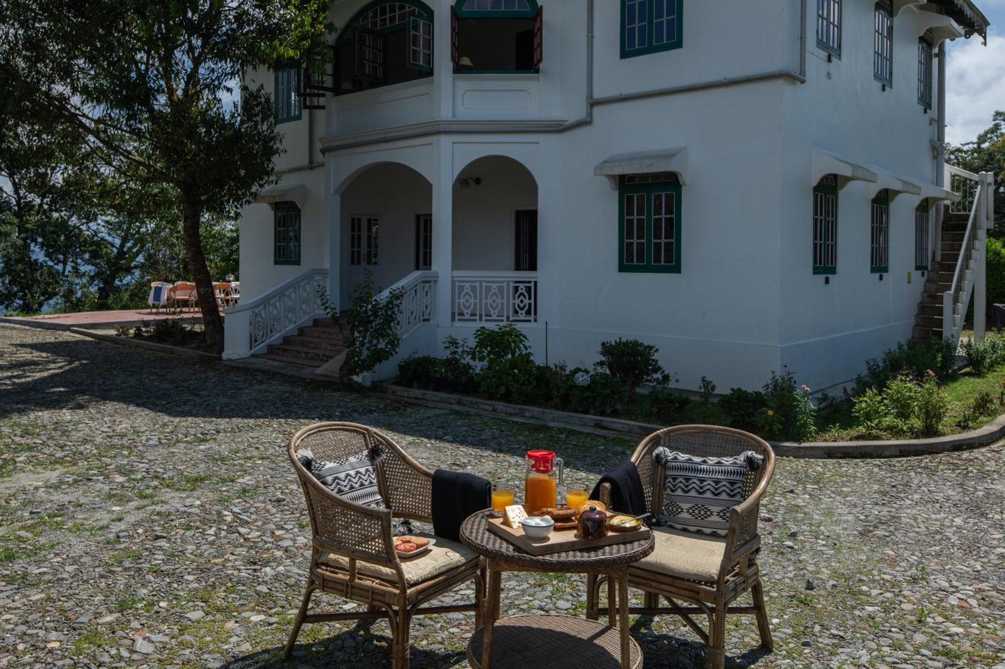 Niharika, The Old Place Villa Kalimpong Exterior photo